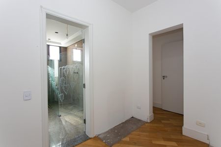 Apartamento à venda com 286m², 4 quartos e 3 vagasCloset da Suíte 2