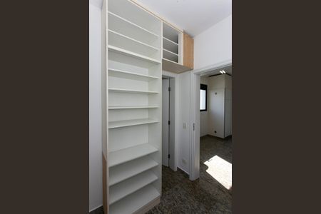 Apartamento à venda com 286m², 4 quartos e 3 vagasQuarto de Serviço