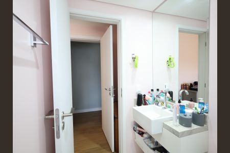 Apartamento à venda com 265m², 4 quartos e 4 vagasBanheiro da Suíte 1