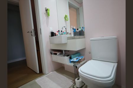 Apartamento à venda com 265m², 4 quartos e 4 vagasBanheiro da Suíte 1