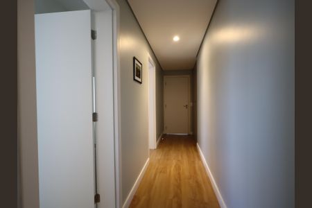 Apartamento à venda com 265m², 4 quartos e 4 vagasCorredor