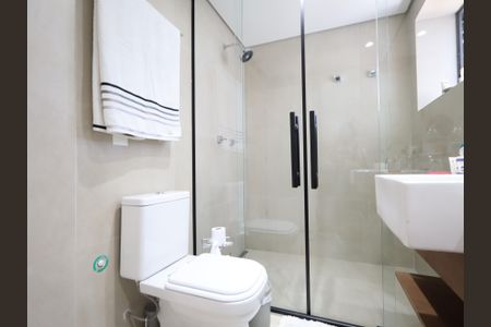 Apartamento à venda com 265m², 4 quartos e 4 vagasBanheiro da Suíte Principal