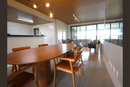 Apartamento à venda com 265m², 4 quartos e 4 vagasSala de Jantar