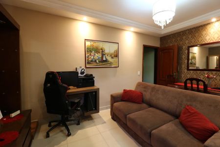 Apartamento à venda com 161m², 2 quartos e 3 vagasSala