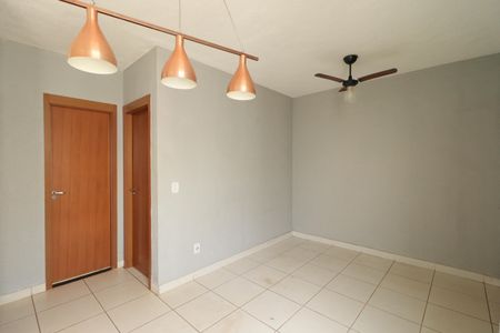 Apartamento para alugar com 48m², 2 quartos e 1 vagaSala