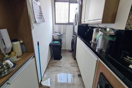 Apartamento à venda com 78m², 3 quartos e 1 vagaÁrea de Serviço