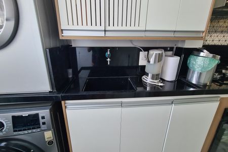 Apartamento à venda com 78m², 3 quartos e 1 vagaÁrea de Serviço
