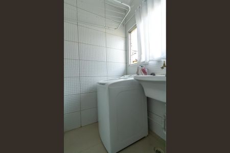 Apartamento para alugar com 63m², 2 quartos e 1 vagaÁrea de Serviço