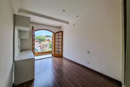 Casa à venda com 220m², 4 quartos e 2 vagasquarto suite 3 reverso