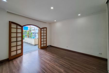 Casa à venda com 220m², 4 quartos e 2 vagasquarto suite 1