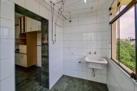 Casa à venda com 220m², 4 quartos e 2 vagasÁrea de Serviço