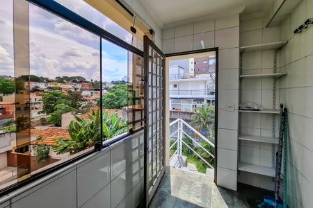 Casa à venda com 220m², 4 quartos e 2 vagasÁrea de Serviço