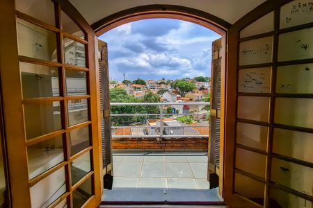 Casa à venda com 220m², 4 quartos e 2 vagasquarto suite 3 varanda