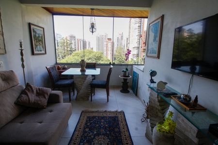 Apartamento para alugar com 38m², 1 quarto e 1 vagaSala / Cozinha