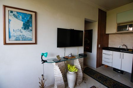 Apartamento para alugar com 38m², 1 quarto e 1 vagaSala / Cozinha