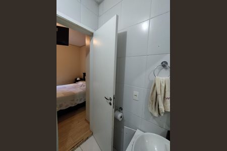 Apartamento à venda com 67m², 3 quartos e 1 vaga Apartamento à venda com 67m², 3 quartos e 1 vagaBanheiro da Suíte
