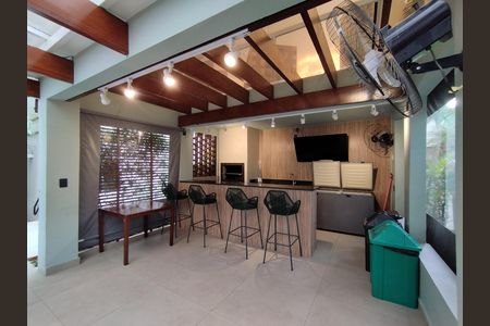 Apartamento à venda com 67m², 3 quartos e 1 vaga Apartamento à venda com 67m², 3 quartos e 1 vagaÁrea Churrasqueira