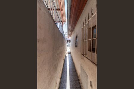 Casa para alugar com 60m², 2 quartos e sem vaga Casa para alugar com 60m², 2 quartos e sem vagaCorredor