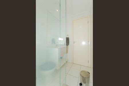 Apartamento à venda com 62m², 2 quartos e 1 vagaBanheiro Social