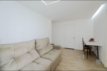 Apartamento à venda com 62m², 2 quartos e 1 vagaSala