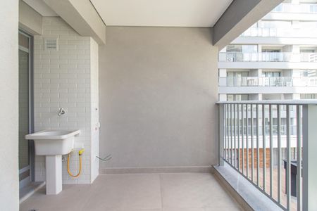 Apartamento à venda com 66m², 2 quartos e 1 vagaÁrea de Serviço