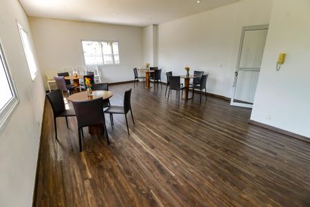 Apartamento para alugar com 52m², 2 quartos e 1 vagaÁrea comum - Salão de festas