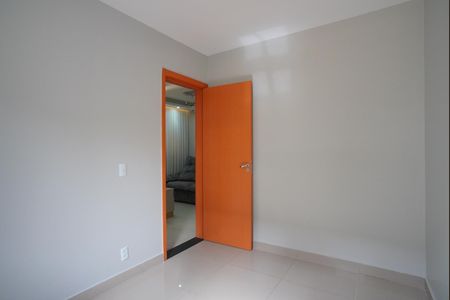 Apartamento à venda com 44m², 2 quartos e 1 vagaQuarto 2