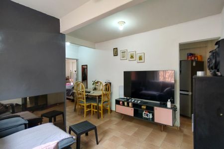 Apartamento para alugar com 80m², 2 quartos e 1 vaga Apartamento para alugar com 80m², 2 quartos e 1 vagaSala