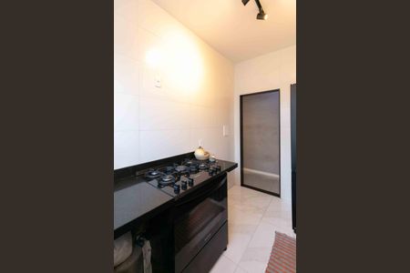 Apartamento à venda com 50m², 2 quartos e 1 vaga Apartamento à venda com 50m², 2 quartos e 1 vagaCozinha e Área de Serviço