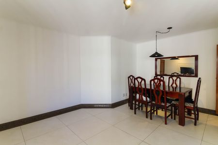 Apartamento à venda com 145m², 3 quartos e 2 vagasSala