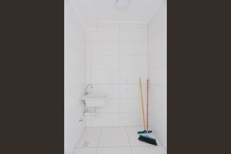 Apartamento para alugar com 35m², 2 quartos e sem vaga Apartamento para alugar com 35m², 2 quartos e sem vagaSala/Cozinha/Área de Serviço