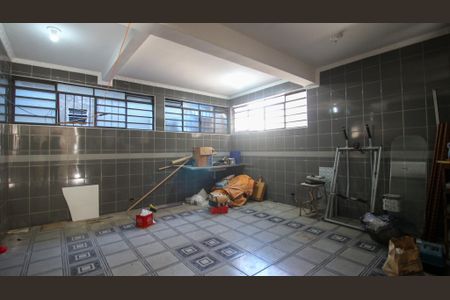 Casa à venda com 181m², 3 quartos e 2 vagas Casa à venda com 181m², 3 quartos e 2 vagasÁrea de Serviço