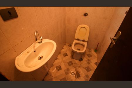 Casa à venda com 181m², 3 quartos e 2 vagas Casa à venda com 181m², 3 quartos e 2 vagasBanheiro da Suíte 3