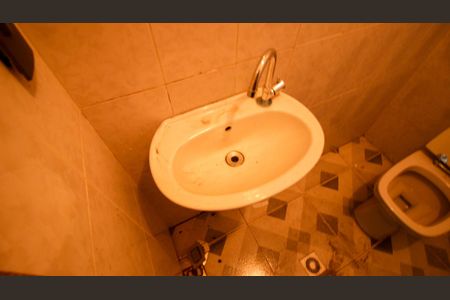 Casa à venda com 181m², 3 quartos e 2 vagas Casa à venda com 181m², 3 quartos e 2 vagasBanheiro da Suíte 3