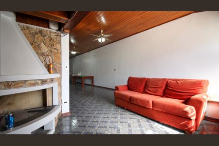 Casa à venda com 181m², 3 quartos e 2 vagas Casa à venda com 181m², 3 quartos e 2 vagasÁrea comum