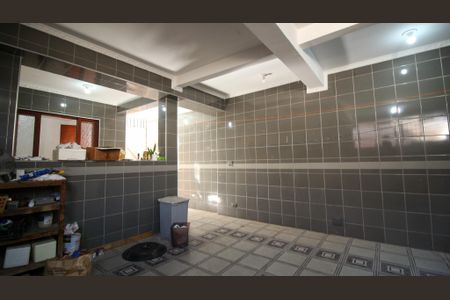 Casa à venda com 181m², 3 quartos e 2 vagas Casa à venda com 181m², 3 quartos e 2 vagasÁrea de Serviço