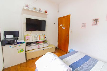 Casa à venda com 125m², 4 quartos e 1 vagaQuarto