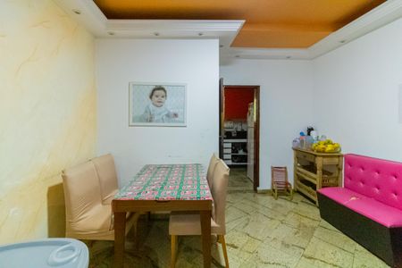 Casa à venda com 125m², 4 quartos e 1 vagaSala de Jantar