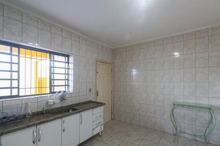 Casa para alugar com 80m², 1 quarto e sem vaga Casa para alugar com 80m², 1 quarto e sem vagaCozinha