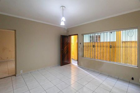 Casa para alugar com 80m², 1 quarto e sem vaga Casa para alugar com 80m², 1 quarto e sem vagaSala