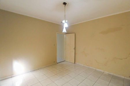 Casa para alugar com 80m², 1 quarto e sem vaga Casa para alugar com 80m², 1 quarto e sem vagaQuarto