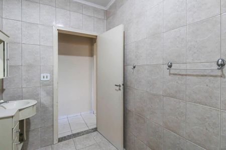 Casa para alugar com 80m², 1 quarto e sem vaga Casa para alugar com 80m², 1 quarto e sem vagaBanheiro