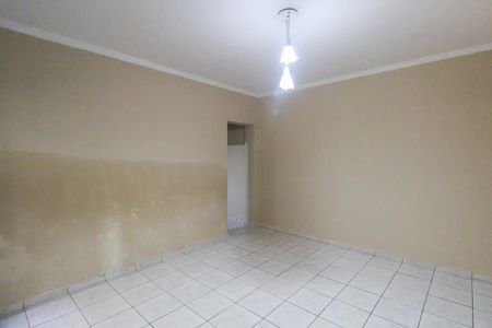 Casa para alugar com 80m², 1 quarto e sem vaga Casa para alugar com 80m², 1 quarto e sem vagaSala