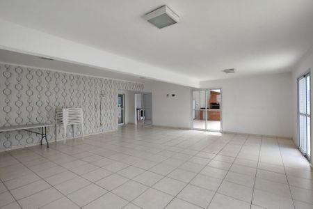 Apartamento para alugar com 70m², 2 quartos e 1 vagaÁrea comum - Salão de festas