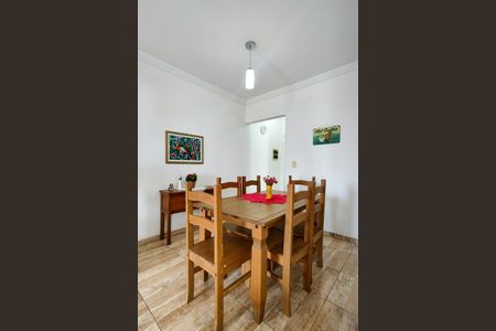 Apartamento para alugar com 70m², 2 quartos e 1 vagaSala