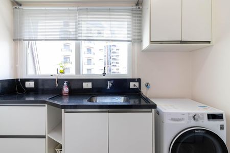 Apartamento para alugar com 350m², 4 quartos e 5 vagasÁrea de Serviço