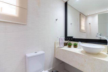 Apartamento para alugar com 350m², 4 quartos e 5 vagasLavabo 1