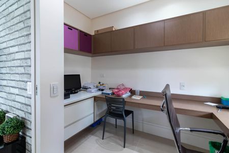 Apartamento para alugar com 350m², 4 quartos e 5 vagasEscritório