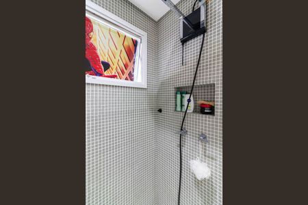 Apartamento para alugar com 350m², 4 quartos e 5 vagasBanheiro Americano das Suítes 2 e 3