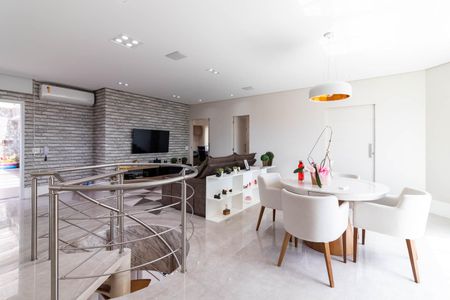 Apartamento para alugar com 350m², 4 quartos e 5 vagasSala de TV e Visitas